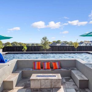 2-209-Glenview-Cir-4